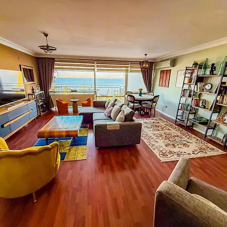 Perfect Sea View With Special Parking *