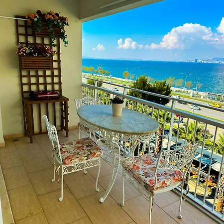 Perfect Sea View With Special Parking *