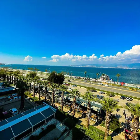 Perfect Sea View With Special Parking イズミル